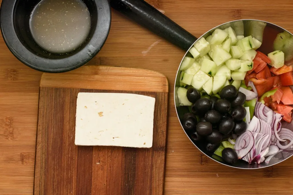 Greek salad recipe - SunCakeMom