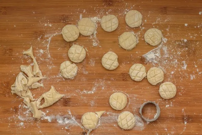 Cheese-biscuits-scone-recipe-Process-Cheese-biscuits-scone-recipe-Process-22-SunCakeMom22-SunCakeMom