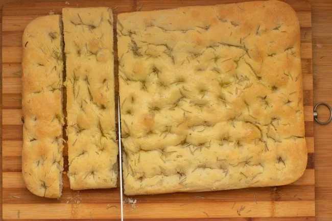 Focaccia bread recipe - SunCakeMom