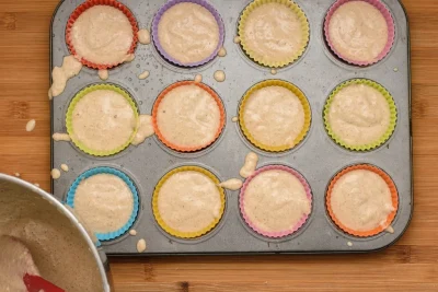 Applesauce muffin recipe - SunCakeMom