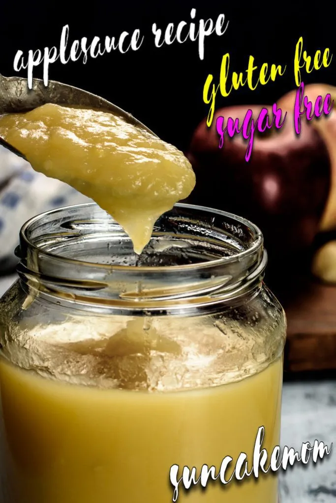 Apple-sauce-recipe-Pinterest-SunCakeMom