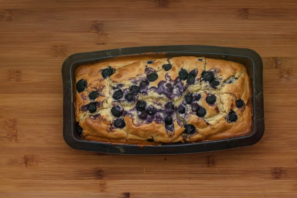 Blueberry lemon loaf recipe - SunCakeMom