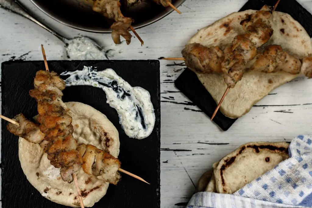 Chicken souvlaki recipe - SunCakeMom