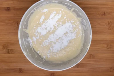 Flour butter eggs buttermilk baking powder baking soda --gp-- Su