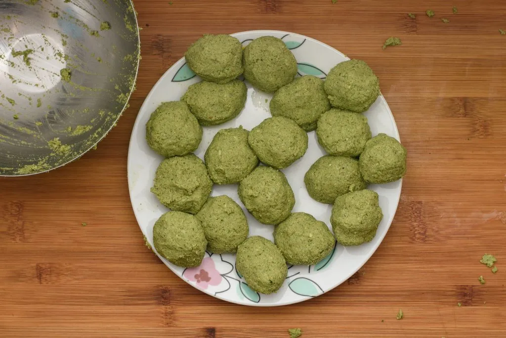 Falafel recipe - SunCakeMom