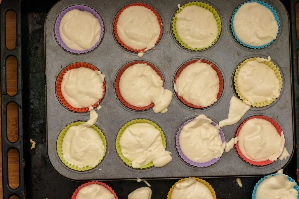 Vanilla cupcake recipe - SunCakeMom