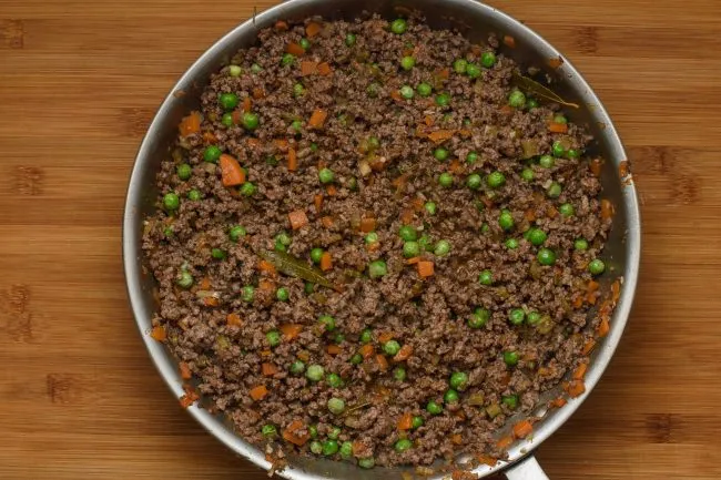 Cottage-pie-recipe-Process-1-SunCakeMom