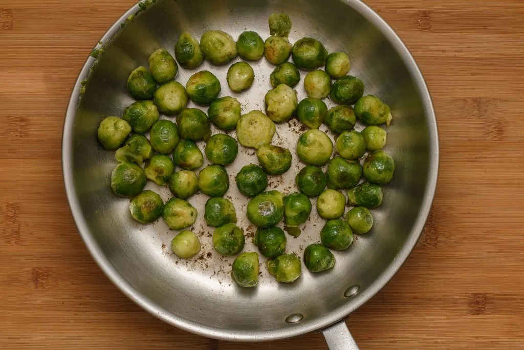 Brussels-sprouts-recipe-Process-3-SunCakeMom