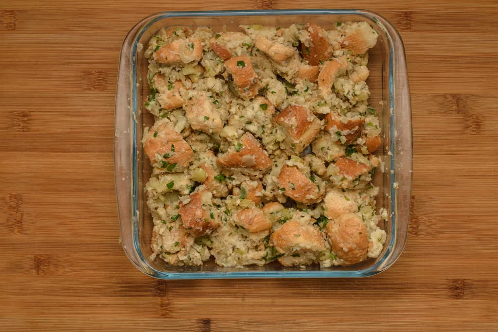 Onion-celery-bread-stuffing-mix--gp--4-SunCakeMom