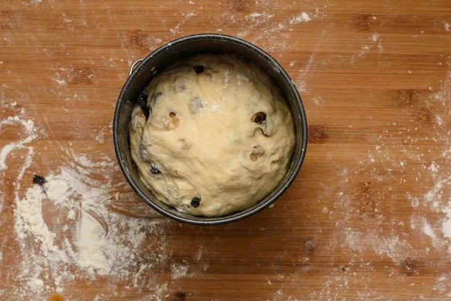 Panettone-recipe-Process-9-SunCakeMom