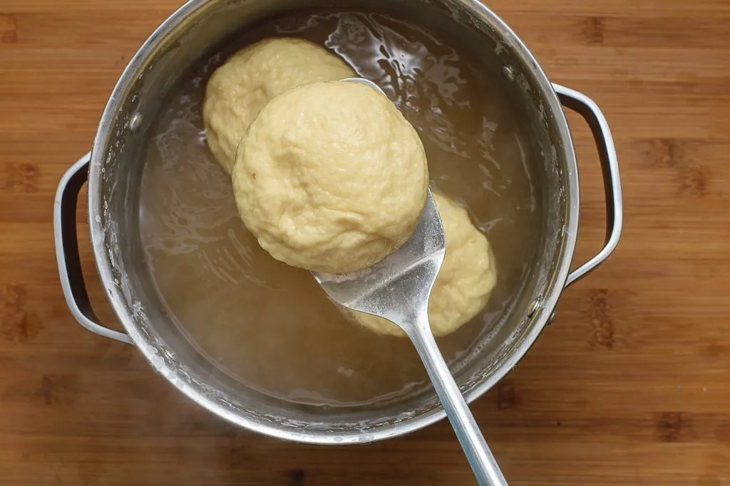 Pretzel-bun-recipe-Process-1-SunCakeMom