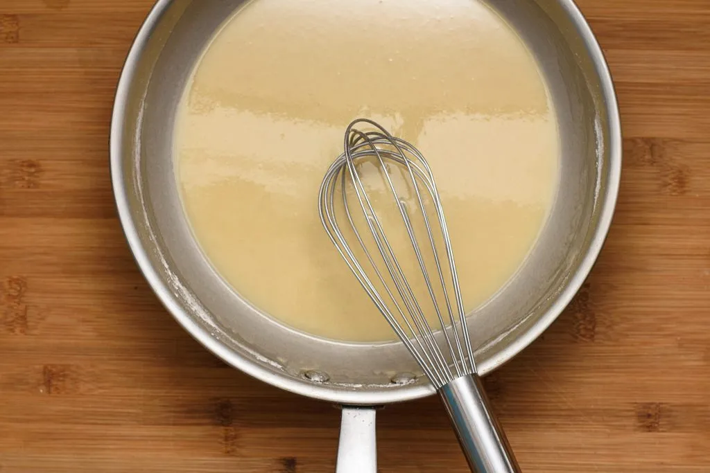 Turkey-dripping-gravy-recipe-Process-4-SunCakeMom