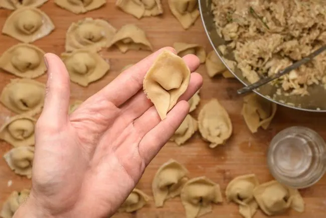 Wonton-dumpling-recipe-Process-14-SunCakeMom