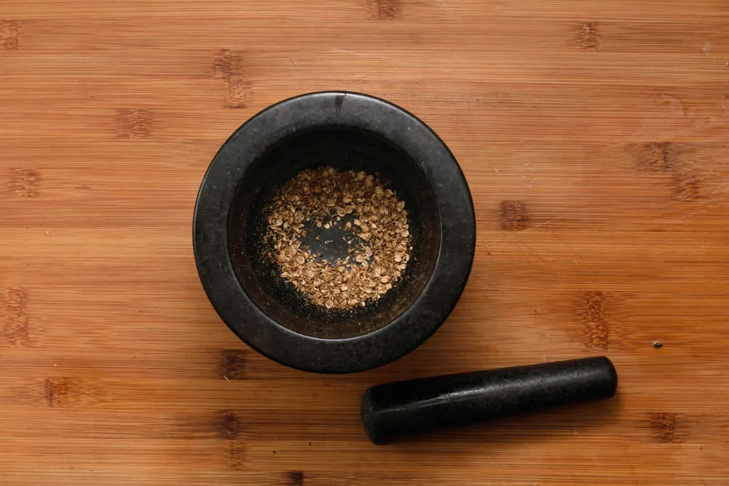 Coriander-cumin-mortar-pestle-grind-ground--gp--1-SunCakeMom